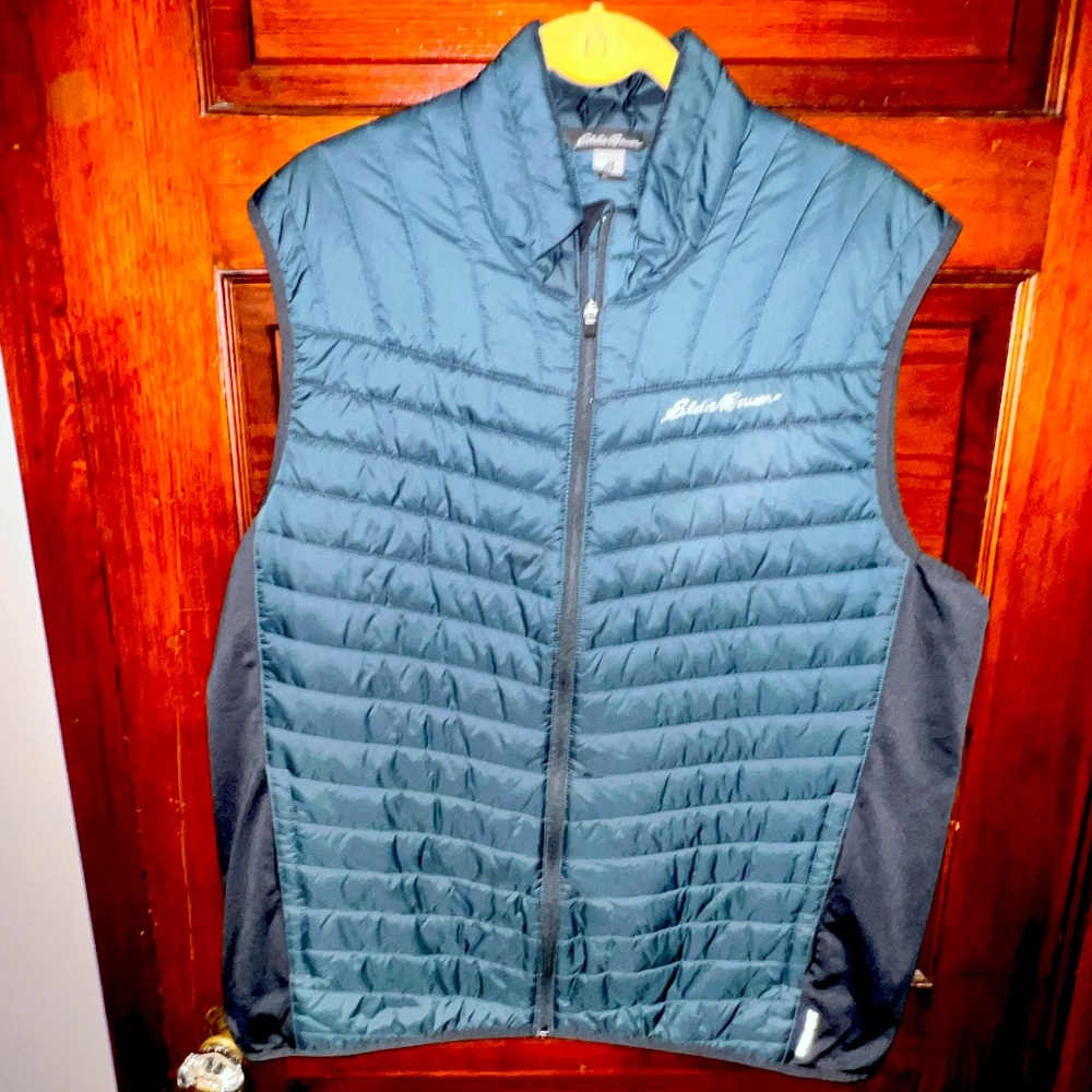 Men’s Puffer Vest- Eddie Bauer
